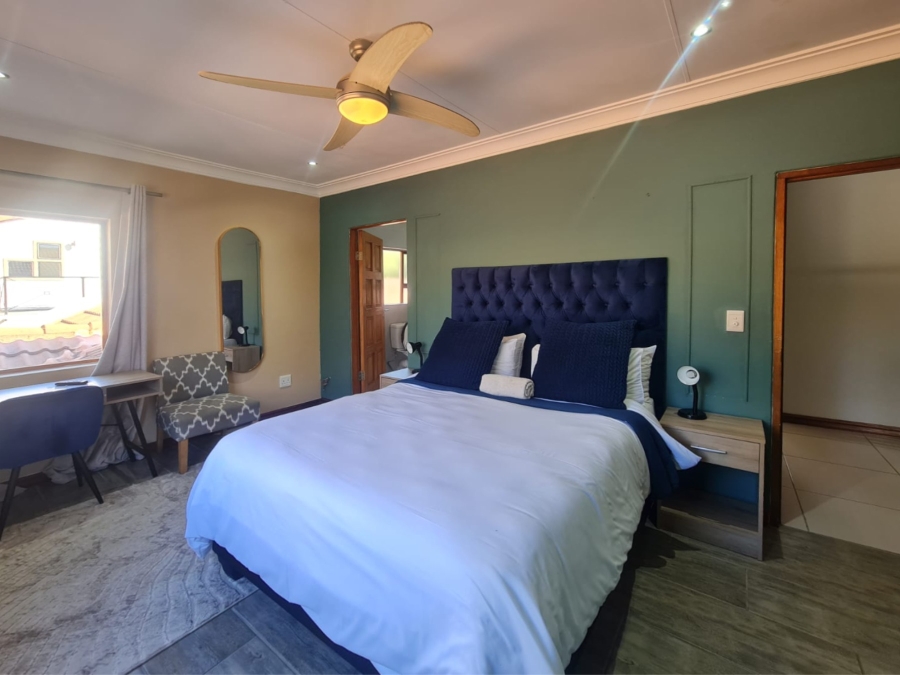 To Let 5 Bedroom Property for Rent in Eagles Landing North West